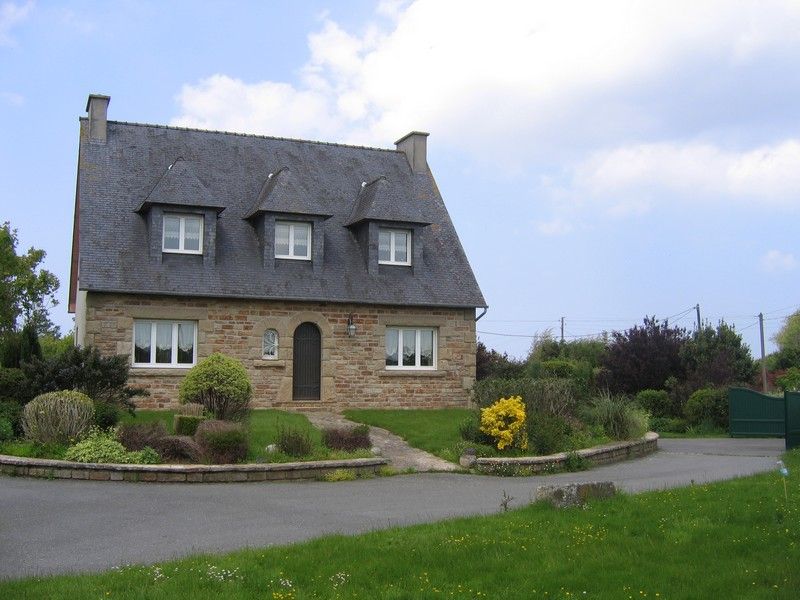 Maison Plouguin 8 pi�ce(s) 160 m2