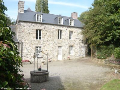 VALLEE DE LA RANCE, PROPRIETE DE CAMPAGNE SUR 20 HECTARES