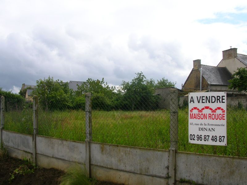 Terrain SAINT JUVAT � b�tir
