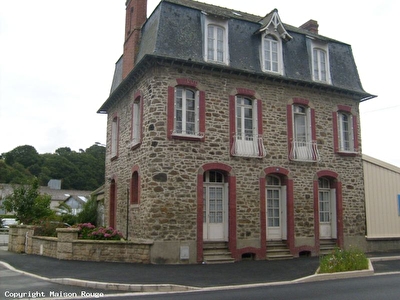 Maison Plancoet 10 pi�ce(s) 234 m2