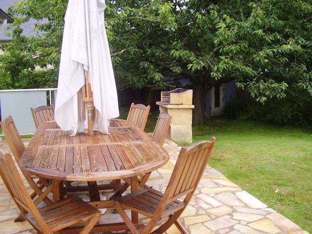 LS850 - LOCATION VACANCES DINARD COMMERCES MAISON BON STANDING 7 PERSONNES