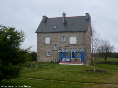 MAISON CENTRE DE PLANCOET