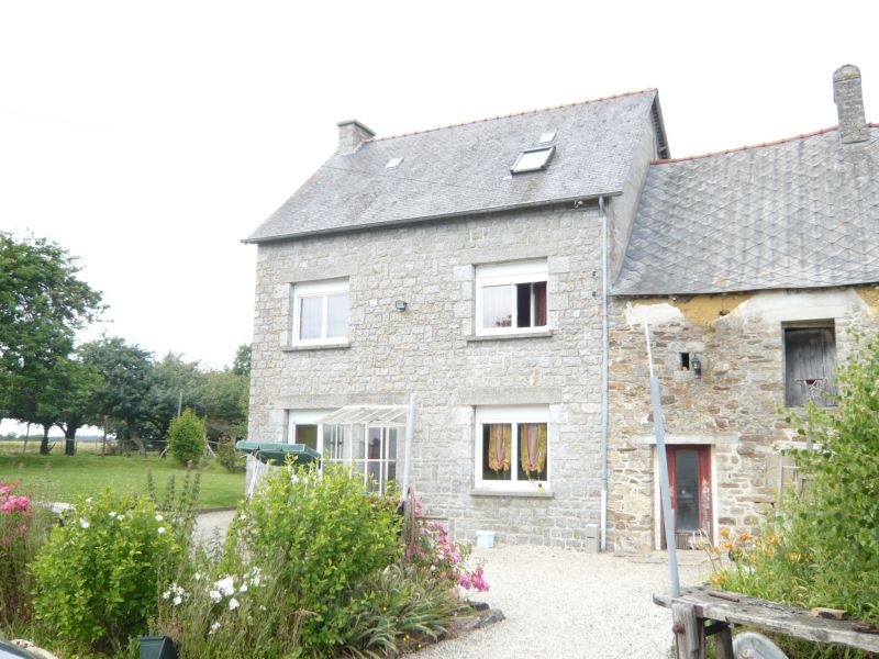 MAISON PROCHE DE DINAN-REF 10485-