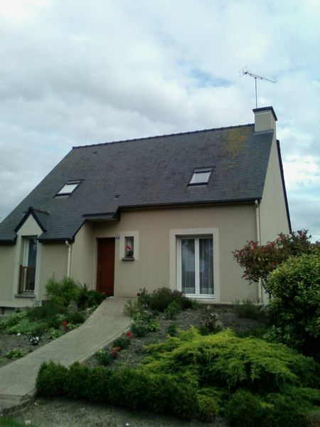 DOL DE BRETAGNE Pavillon sur sous sol.