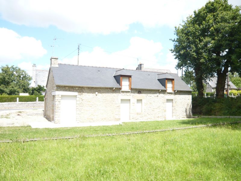 LOCATION MAISON AU HINGLE REF 15417