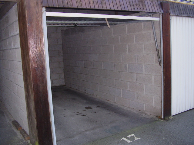 Parking / box Dinard