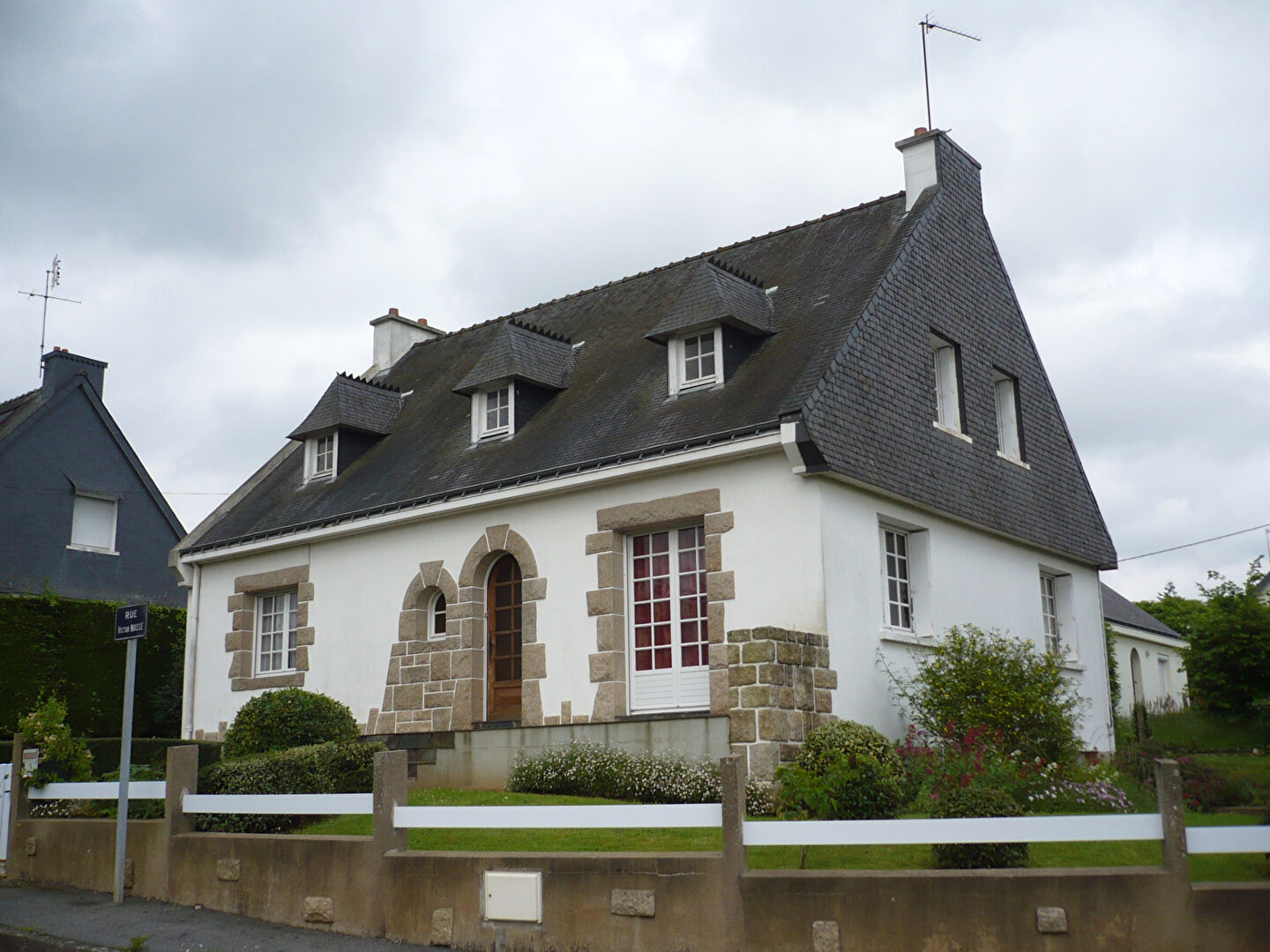 MAISON NEO BRETONNE PONTIVY - 5 pièce(s) - 120 m2 MAISON NEO BRETONNE PONTIVY - 5 pièce(s) - 120 m2