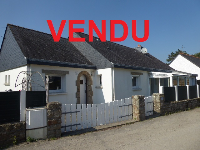 Maison Etel 56410 centre ville et 800ms du port 4 chambres dont 3 de plain pied 1 bureau terrain clos de 434m² Maison Etel 56410 centre ville et 800ms du port 4 chambres dont 3 de plain pied 1 bureau terrain clos de 434m²