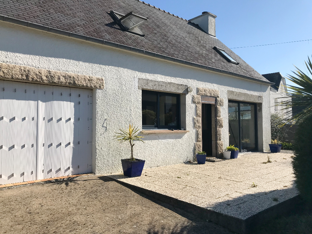 Maison Belz 4 pièce(s) 92 m2 proximité de la Rivière d'Etel 3 chambres dont 1 au rdc jardin garage Maison Belz 4 pièce(s) 92 m2 proximité de la Rivière d'Etel 3 chambres dont 1 au rdc jardin garage
