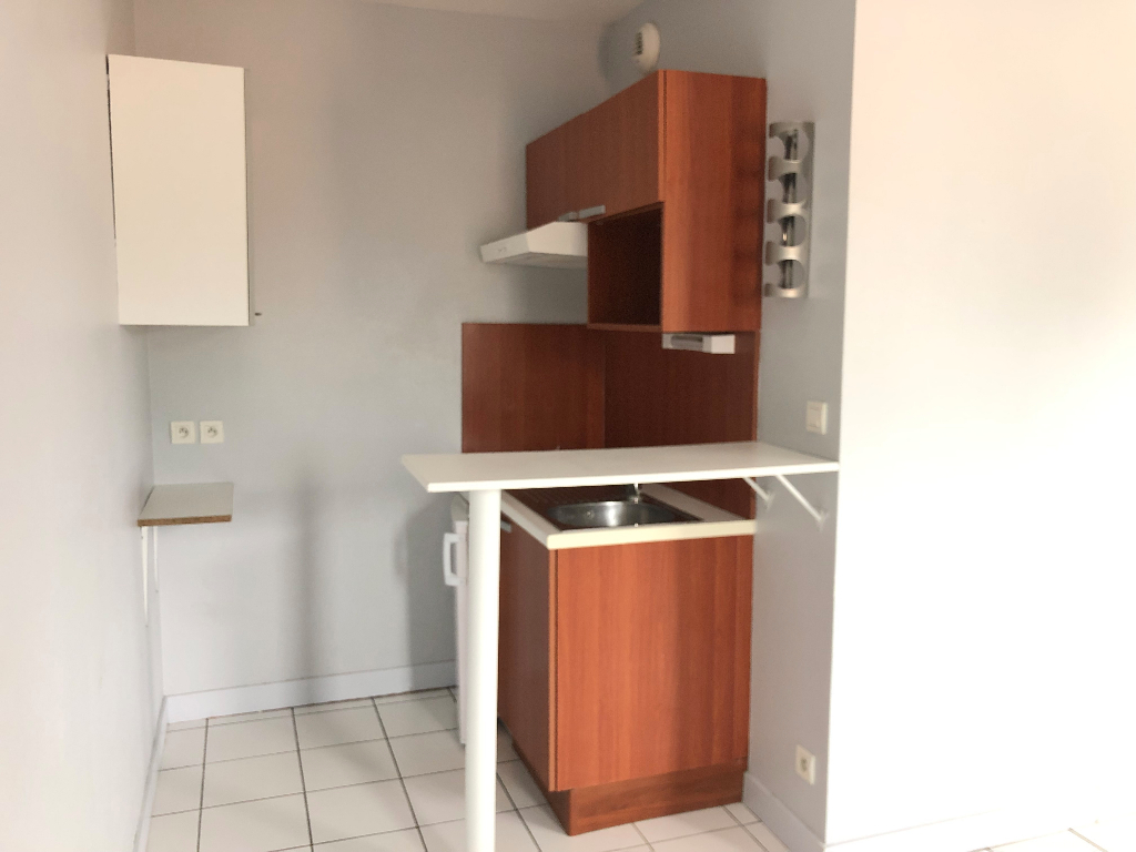 Studio VIDE - Quartier Tasdon Studio VIDE - Quartier Tasdon