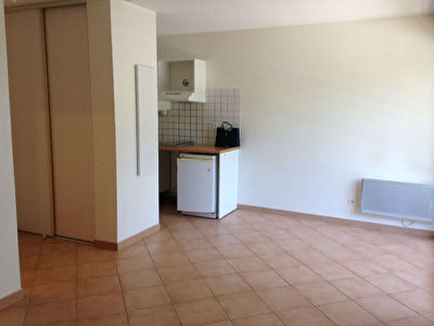 Studio VIDE - Quartier les minimes Studio VIDE - Quartier les minimes
