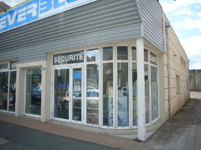 Bureau / local professionnel Thouars - 170 m2