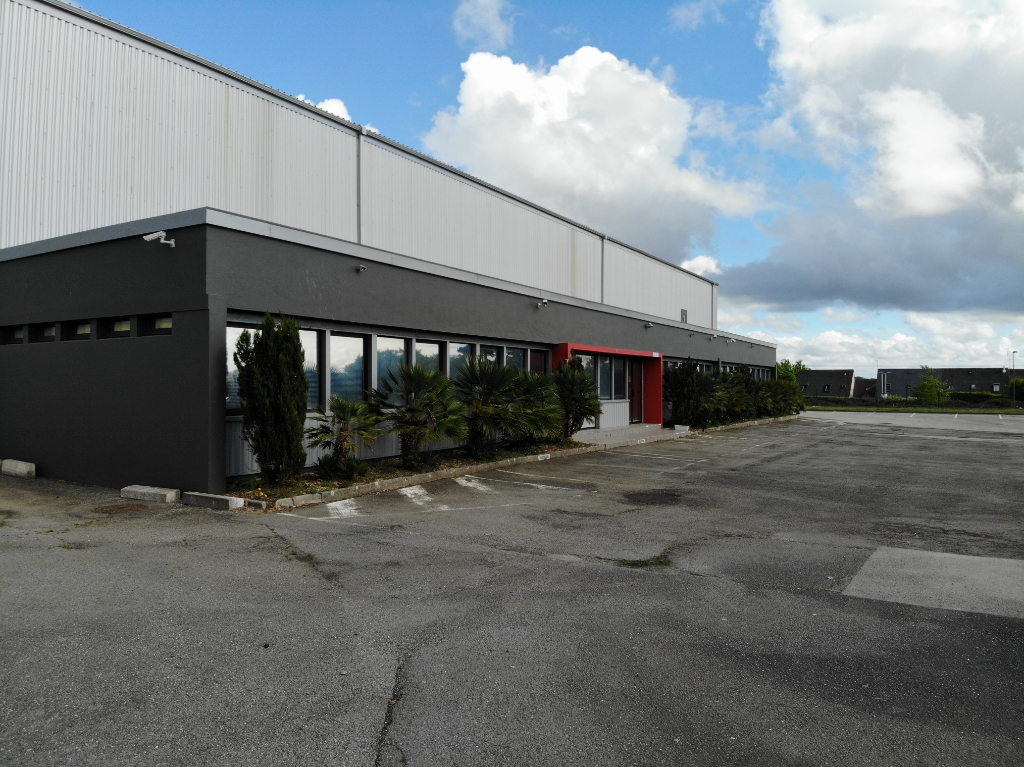 Entrepôt / local industriel Brest 2380 m2 Entrepôt / local industriel Brest 2380 m2