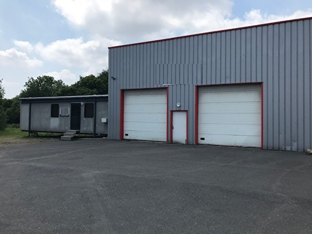 Entrepôt / local industriel Gouesnou 340 m2 Entrepôt / local industriel Gouesnou 340 m2
