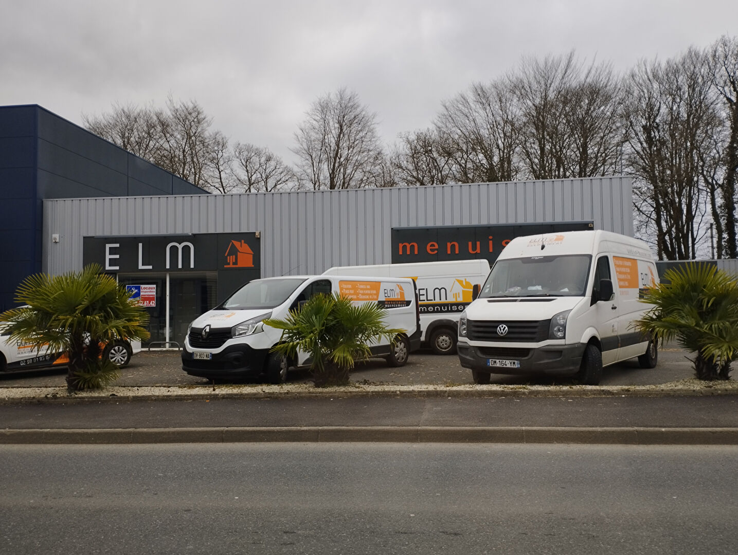 Local commercial 173 m2 Zone de kergaradec Brest Gouesnou Local commercial 173 m2 Zone de kergaradec Brest Gouesnou
