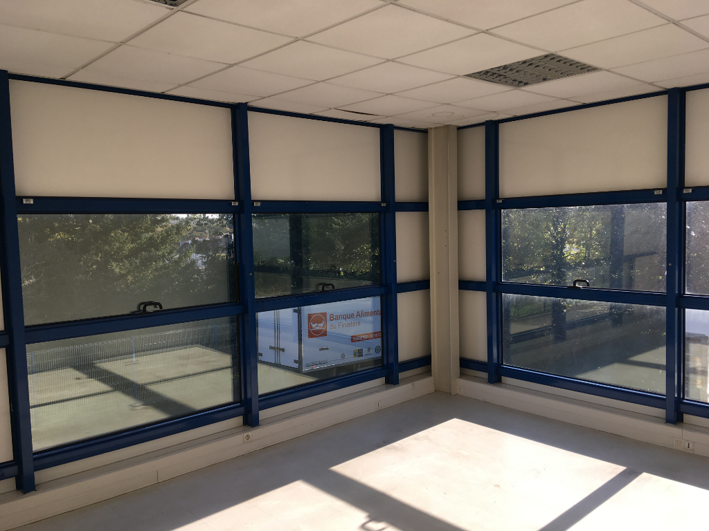 A louer plateau de bureau de 220 m² divisible Quimper 29 000 A louer plateau de bureau de 220 m² divisible Quimper 29 000