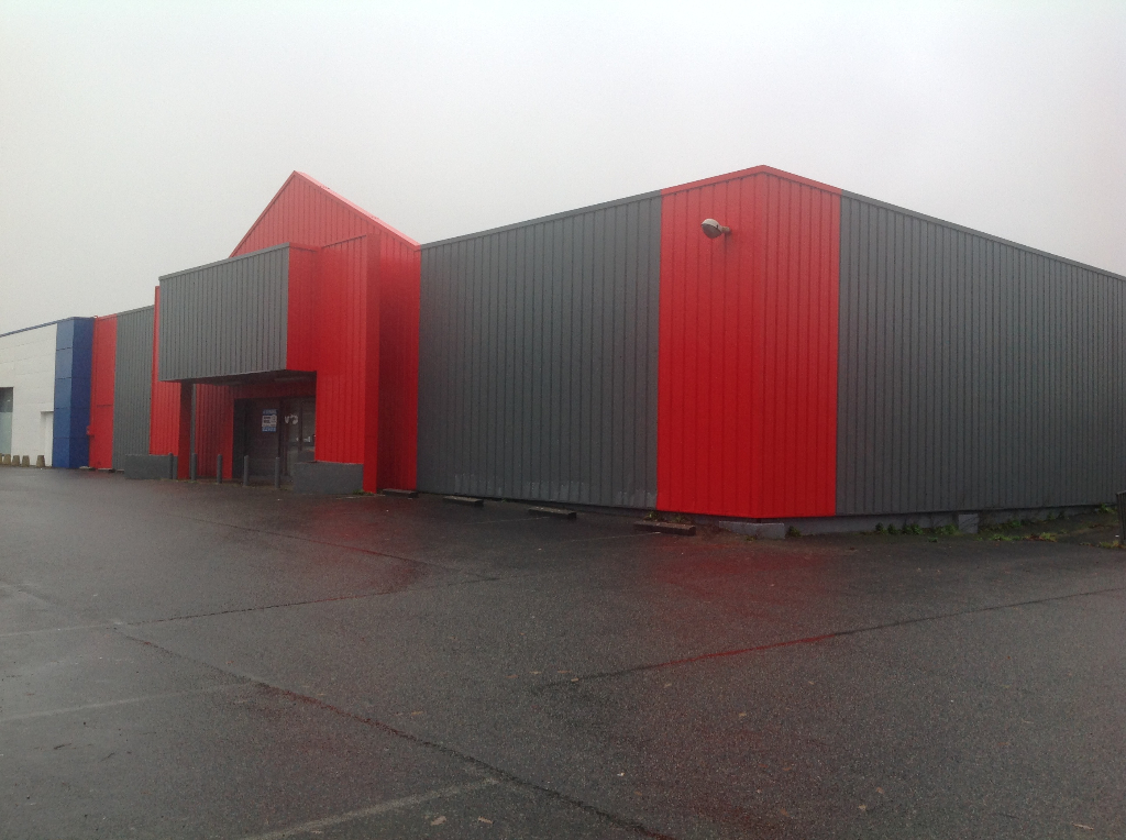 Local commercial Concarneau 880 m2 Local commercial Concarneau 880 m2