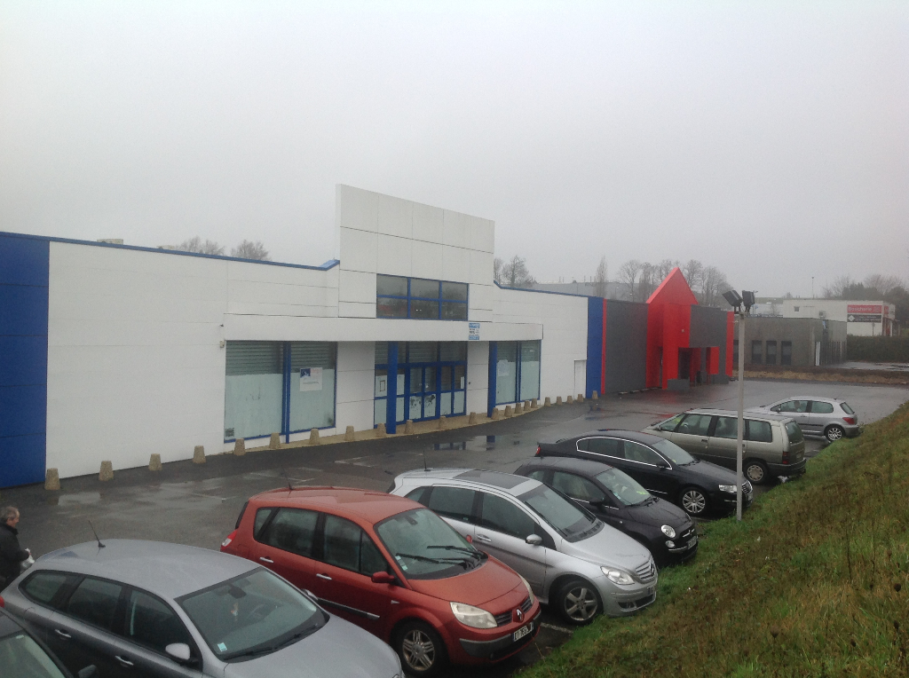 Local commercial Concarneau 2060 m2 Local commercial Concarneau 2060 m2