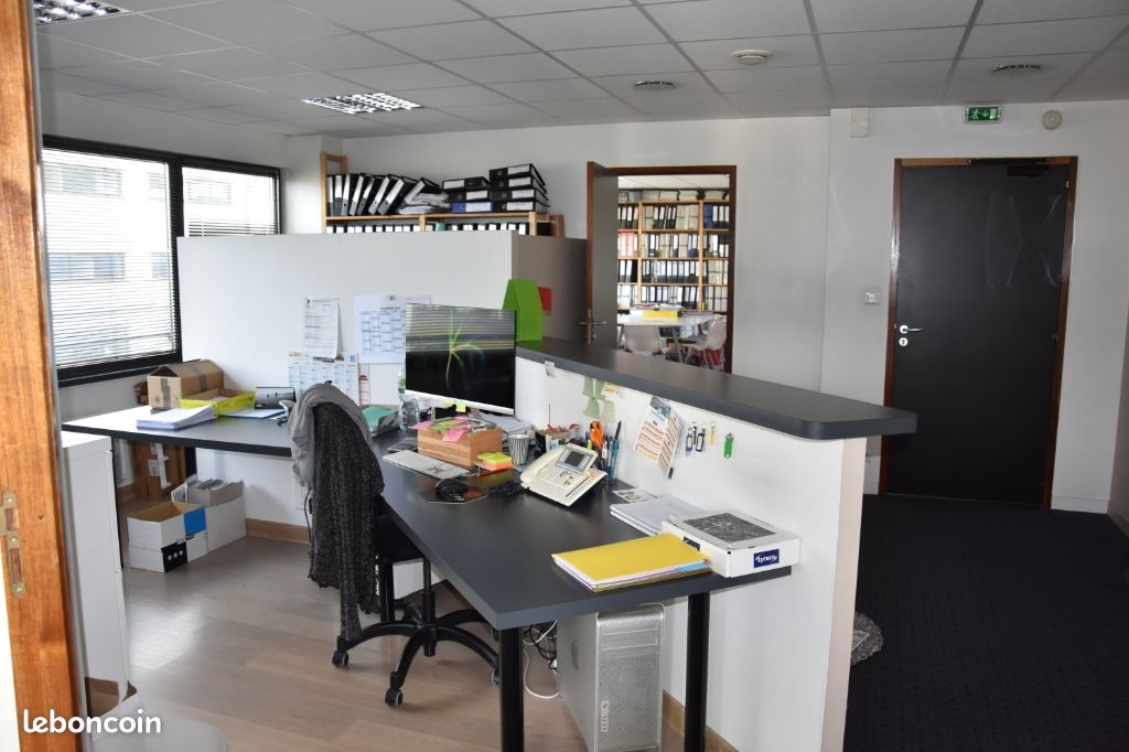 126 m²Bureaux Brest port de commerce 126 m²Bureaux Brest port de commerce