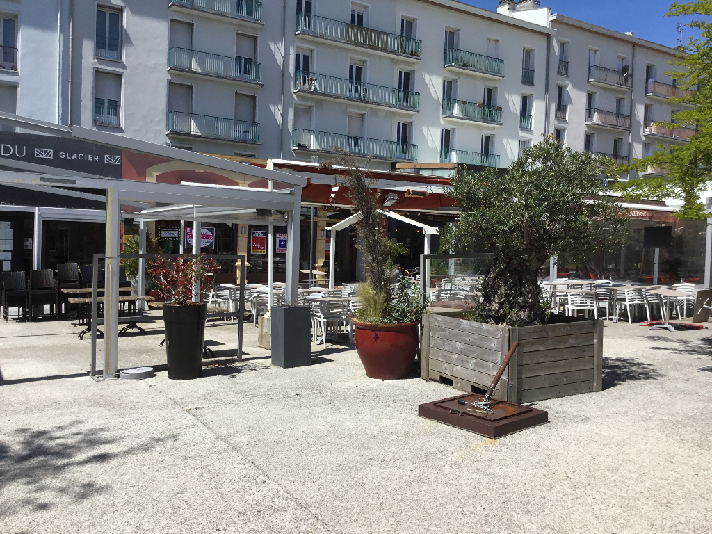 A louer BREST rue de siam surface de 345 m² sur 2 niveau A louer BREST rue de siam surface de 345 m² sur 2 niveau