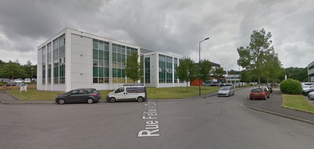 À LOUER plateau de bureaux de 170 m2 Créac'h Gwen 29000 QUIMPER À LOUER plateau de bureaux de 170 m2 Créac'h Gwen 29000 QUIMPER