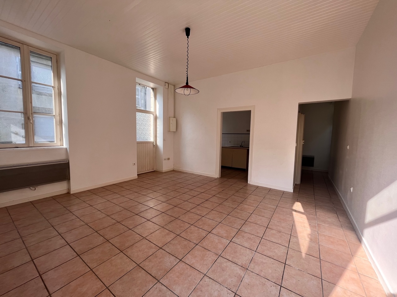 A Louer Pontivy Bretagne Morbihan Centre ville Maison plain pied 1 ch. 50 m² A Louer Pontivy Bretagne Morbihan Centre ville Maison plain pied 1 ch. 50 m²
