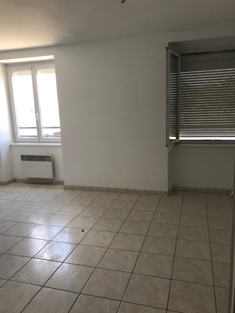 A louer Pontivy Bretagne Morbihan Appartment T2 1 chambre 37,98 m² A louer Pontivy Bretagne Morbihan Appartment T2 1 chambre 37,98 m²