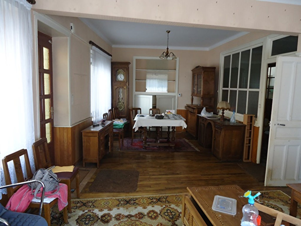 A VENDRE NOYAL-PONTIVY BRETAGNE MORBIHAN MAISON 5 CHAMBRES 152M² EN PLEIN CENTRE DE NOYAL-PONTIVY. A VENDRE NOYAL-PONTIVY BRETAGNE MORBIHAN MAISON 5 CHAMBRES 152M² EN PLEIN CENTRE DE NOYAL-PONTIVY.