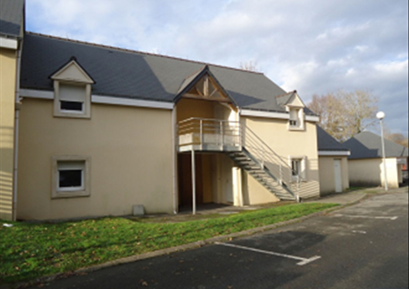 A LOUER A PONTIVY BRETAGNE MORBIHAN DANS UNE RESIDENCE SECURISEE UN APPARTEMENT DE TYPE T2 48 M2 AVEC UNE CHAMBRE, UN BALCON, UNE PLACE DE PARKING. A LOUER A PONTIVY BRETAGNE MORBIHAN DANS UNE RESIDENCE SECURISEE UN APPARTEMENT DE TYPE T2 48 M2 AVEC UNE CHAMBRE, UN BALCON, UNE PLACE DE PARKING.