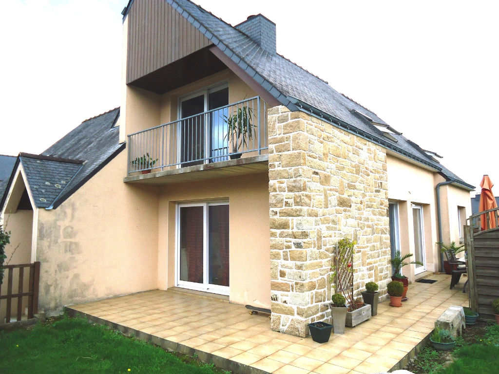 A louer 56300 Le Sourn Bretagne Morbihan maison 4 chambres et mezzanine A louer 56300 Le Sourn Bretagne Morbihan maison 4 chambres et mezzanine