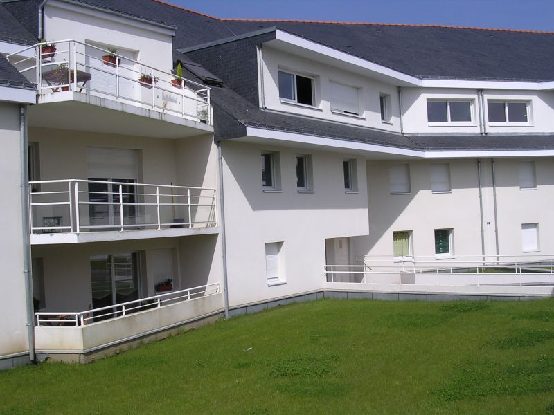 A Loue à PONTIVY BRETAGNE MORBIHAN Appartement Pontivy 2 pièce(s) 53 m2 A Loue à PONTIVY BRETAGNE MORBIHAN Appartement Pontivy 2 pièce(s) 53 m2