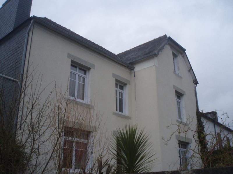 Maison de bourg r�nov�e avec jardin