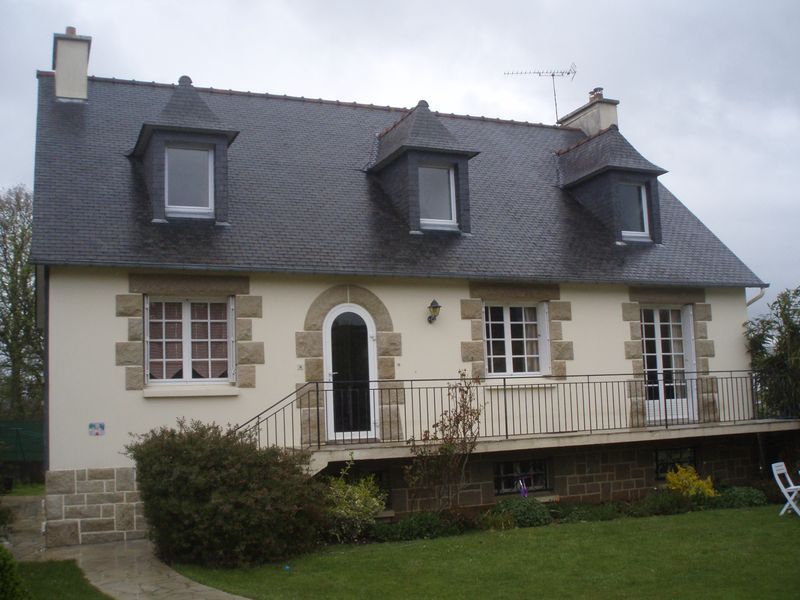 N�o-Bretonne avec jardin proche Rostrenen