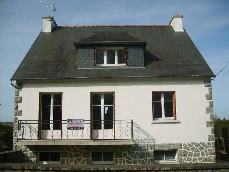 Maison avec jardin de 800m� environ