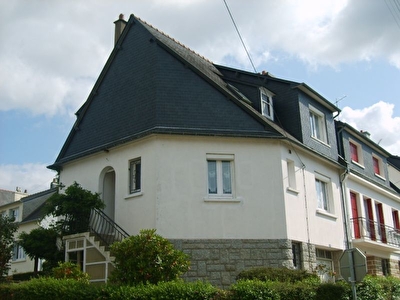 Maison centre-ville avec jardin Maison centre-ville avec jardin