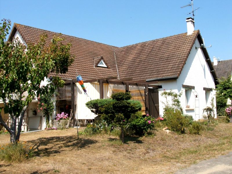 Maison Jullouville 6 pi�ce(s) 183 m2