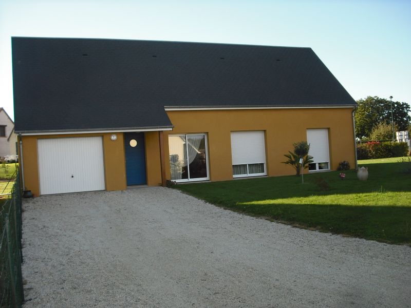 Maison Montviron 4 pièce(s) 85 m2 Maison Montviron 4 pièce(s) 85 m2