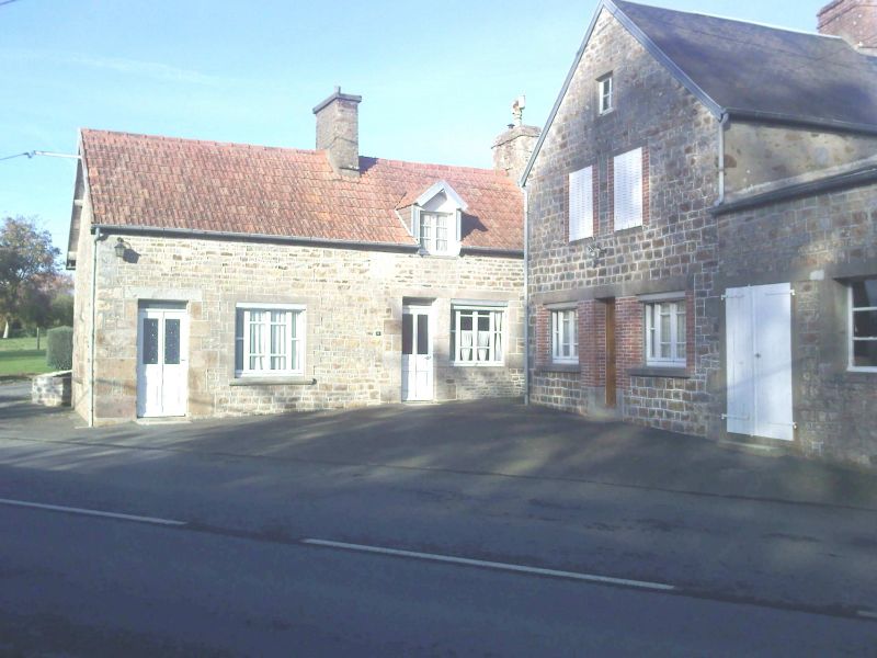 Maison Le Luot 5 pièce(s) Maison Le Luot 5 pièce(s)