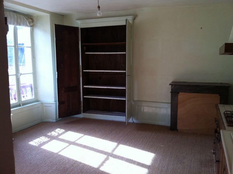 Appartement type F5 en duplex - 95 m� Centre ville de Villedieu les Po�les