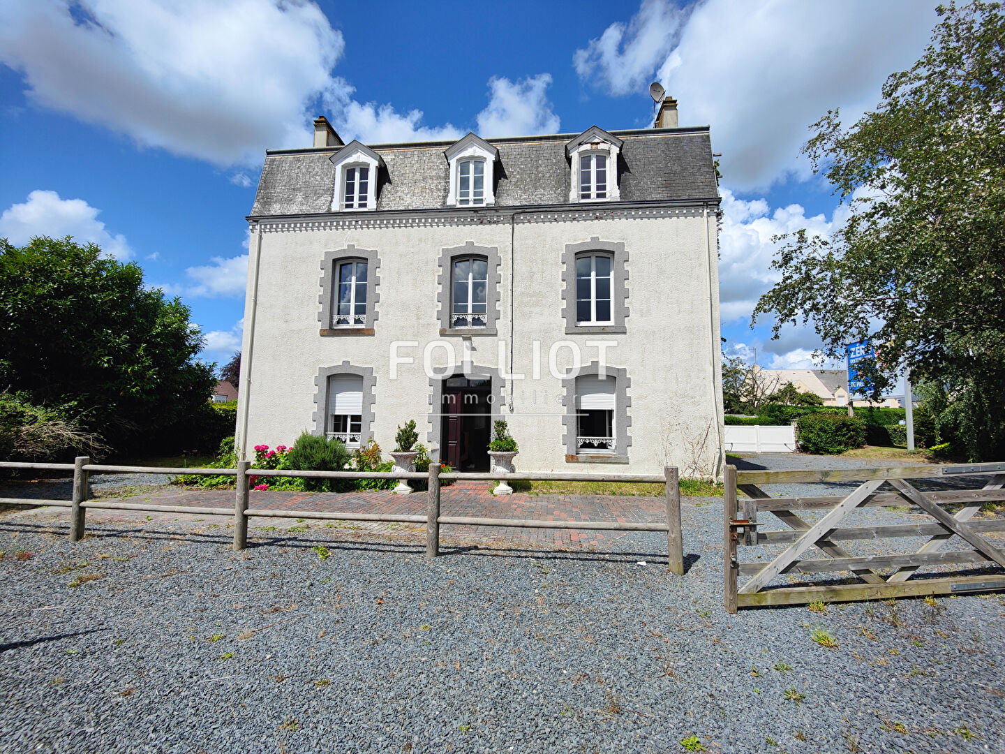 SAINT-LO
