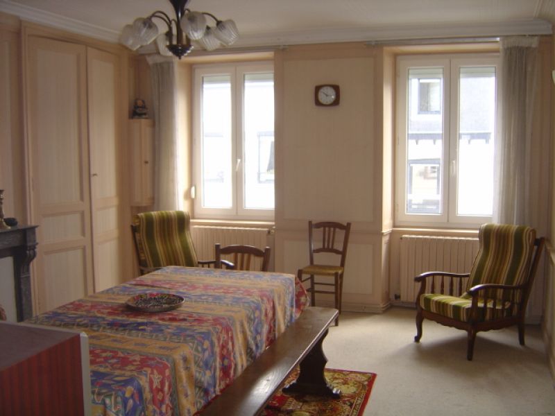 ACHAT/VENTE GRANVILLE CENTRE AUX PIEDS DES COMMERCES 200 M DE LA MER APPARTEMENT A RAFRAICHIR COMPRENANT GRAND SEJOUR/SALON 2 CHAMBRES CIUISINE INDEPENDANTE 2 CAVES ACHAT/VENTE GRANVILLE CENTRE AUX PIEDS DES COMMERCES 200 M DE LA MER APPARTEMENT A RAFRAICHIR COMPRENANT GRAND SEJOUR/SALON 2 CHAMBRES CIUISINE INDEPENDANTE 2 CAVES