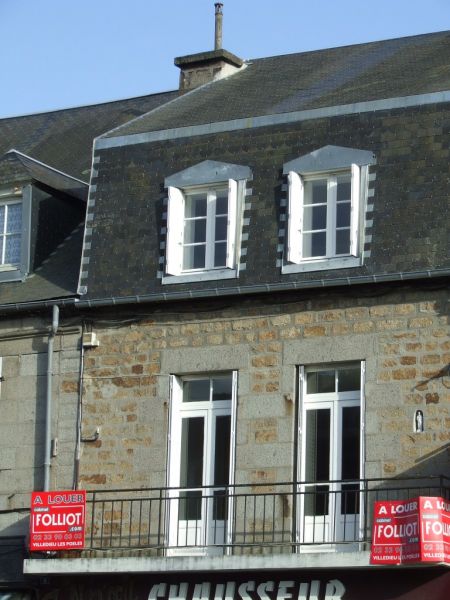 VILLEDIEU centre Appartement F5 - 120 m� en triplex
