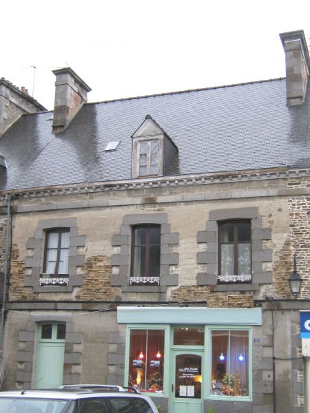 Immeuble 10 Min Pontorson 6 pi�ce(s) 150 m2