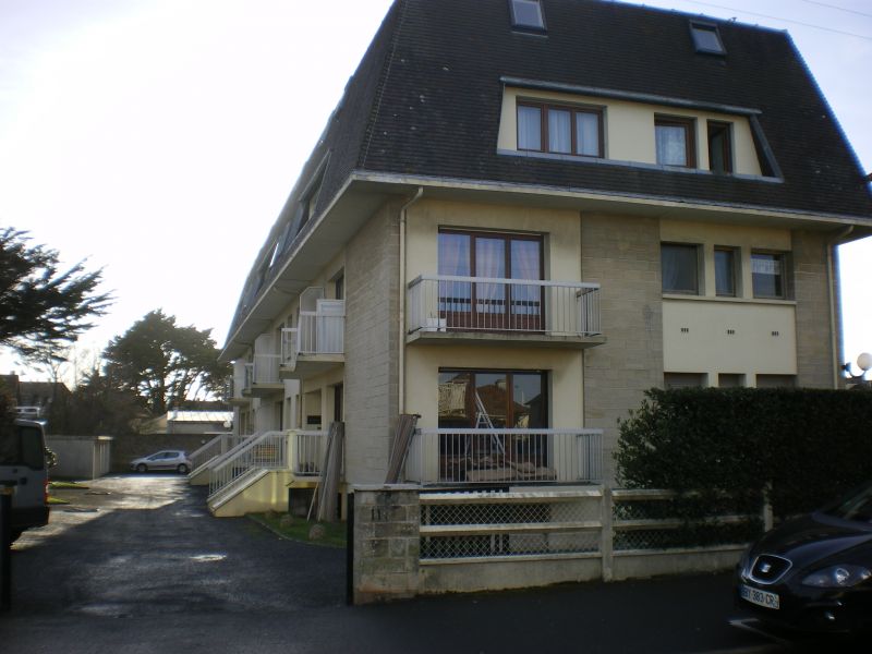 OUISTREHAM PROCHE MER ET THALASSO , STUDIO