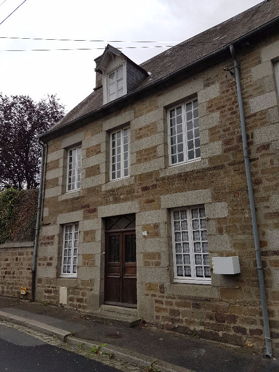Maison Tessy Sur Vire 4 pièce(s) Maison Tessy Sur Vire 4 pièce(s)
