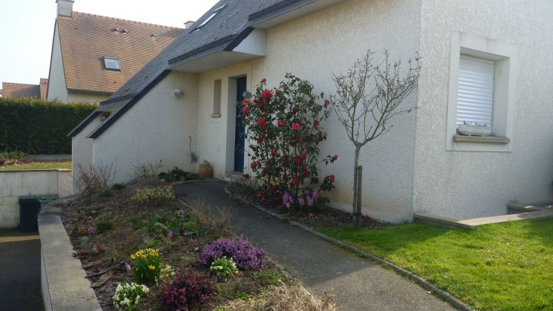 A VENDRE PAVILLON 120 M2 EN IMPASSE AVEC GARAGE SOUS-SOL ET TERRAIN 760 M2 A VENDRE PAVILLON 120 M2 EN IMPASSE AVEC GARAGE SOUS-SOL ET TERRAIN 760 M2