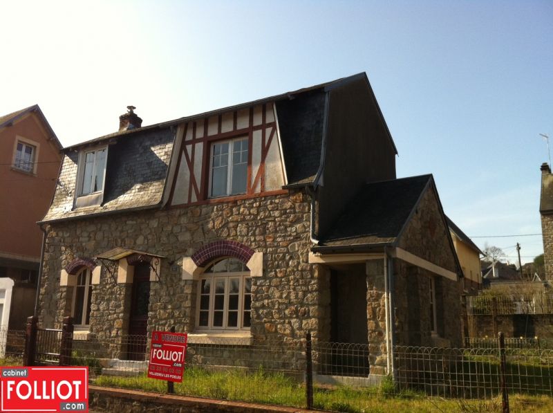 VILLEDIEU 500 M DU CENTRE MAISON INDIVIDUELLE
