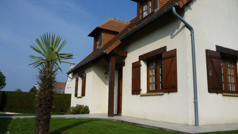 MAISON 7 PIECES 5 CHAMBRES 130M² HABITABLE SUR 620M² TERRAIN SOUIS SOL COMPLET MAISON 7 PIECES 5 CHAMBRES 130M² HABITABLE SUR 620M² TERRAIN SOUIS SOL COMPLET