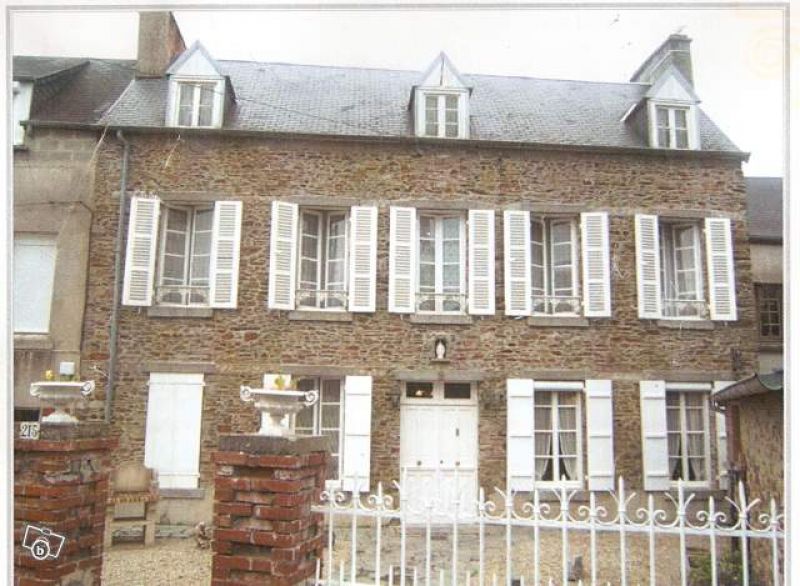 Maison de ville Saint-lo 5 pi�ce(s) 135 m2 terrain - garage