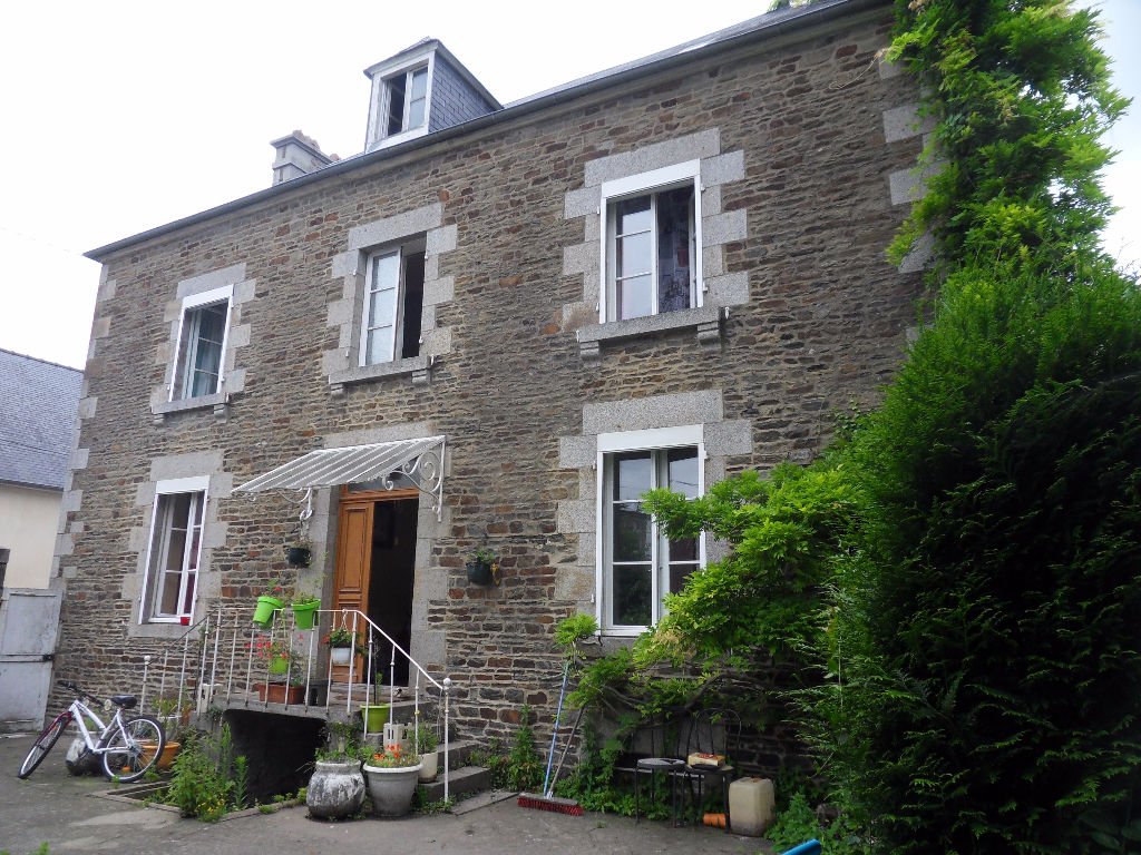 Maison à vendre Pontorson 6 pièces 4 chambres Maison à vendre Pontorson 6 pièces 4 chambres